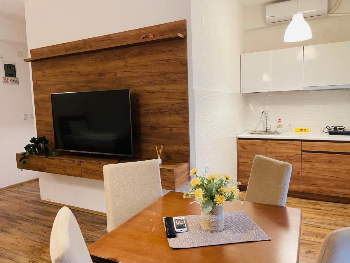 Fuk-Tak Apartmani&Restoran Dojran Exterior foto